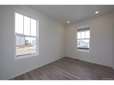 20926 E 61st Ave, Aurora, CO 80019 photo 2