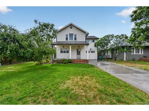913 7th St, Berthoud, CO 80513