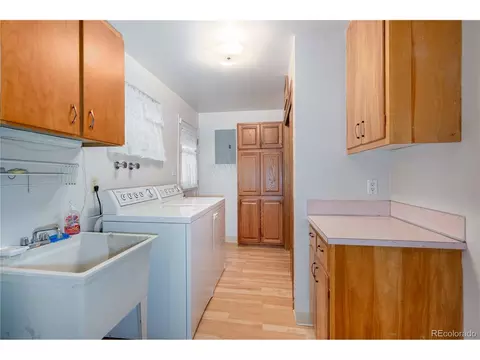 1955 Independence St, Lakewood, CO 80215 photo 10