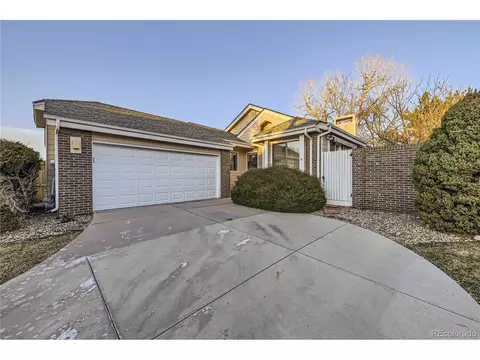 11235 E Baltic Pl, Aurora, CO 80014