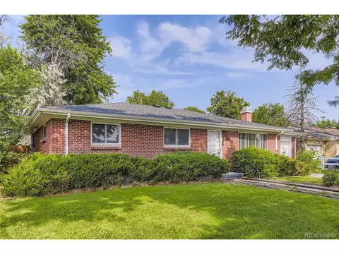3109 Victor St, Aurora, CO 80011