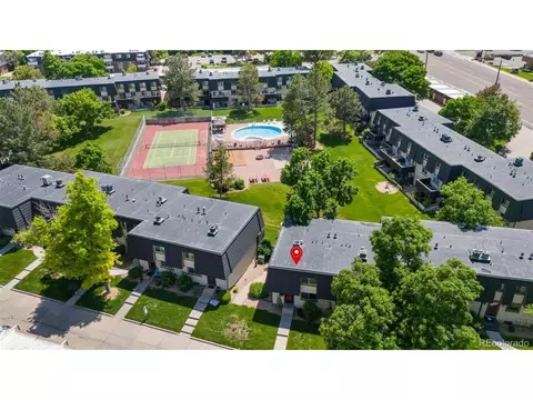 6856 S Broadway, Centennial, CO 80122