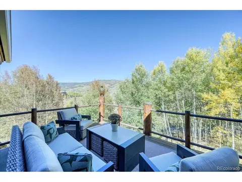 Exterior - 1624 Ruby Rd, Silverthorne, CO 80498 photo 4 of 9