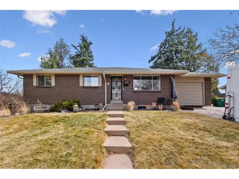 5118 S Osceola St, Littleton, CO 80123