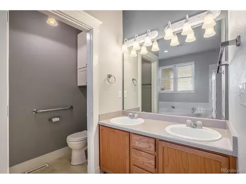 19232 E Adriatic Pl, Aurora, CO 80013 photo 24