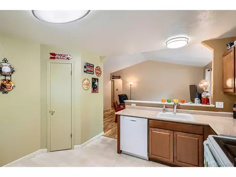 17948 E Colgate Pl, Aurora, CO 80013 photo 7