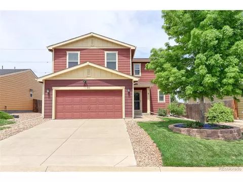 828 Lonewolf Cir, Brighton, CO 80603