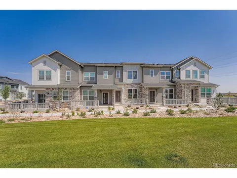 2014 S Haleyville Way, Aurora, CO 80018