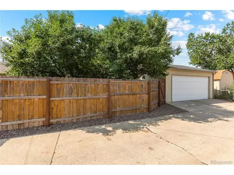 3301 E 29th Ave, Denver, CO 80205 photo 25