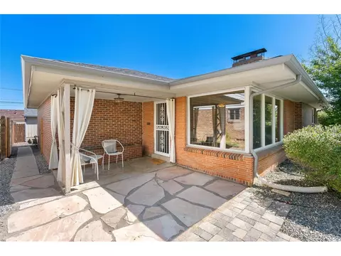 3301 E 29th Ave, Denver, CO 80205 photo 2