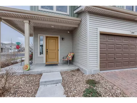 20009 Elgin Dr, Denver, CO 80249 photo 3