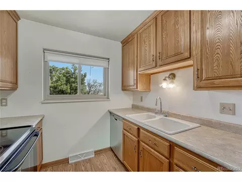 1812 S Beech St, Lakewood, CO 80228 photo 21