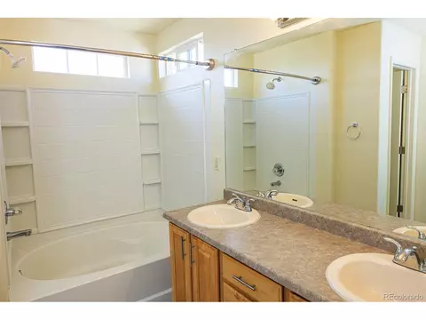 18616 E Vassar Dr, Aurora, CO 80013 photo 8