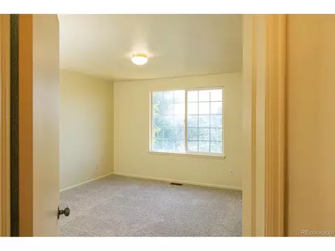 18616 E Vassar Dr, Aurora, CO 80013 photo 9