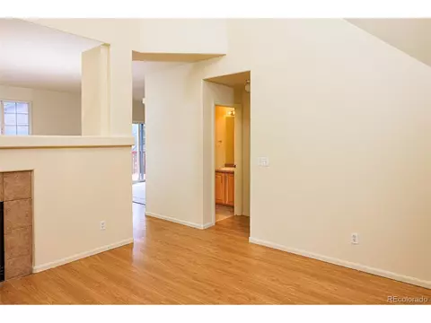 18616 E Vassar Dr, Aurora, CO 80013 photo 4