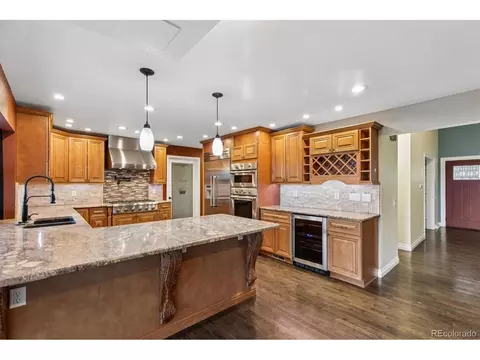 Kitchen - 3641 E Geddes Pl, Centennial, CO 80122 photo 3 of 7