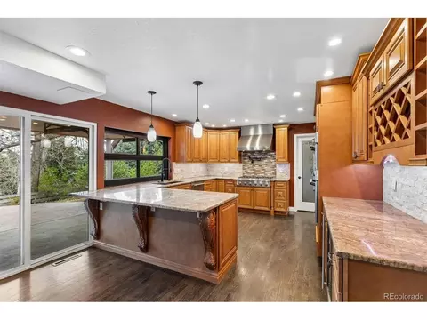 Kitchen - 3641 E Geddes Pl, Centennial, CO 80122 photo 4 of 7