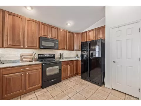 Undisclosed, Aurora, CO 80016 photo 12