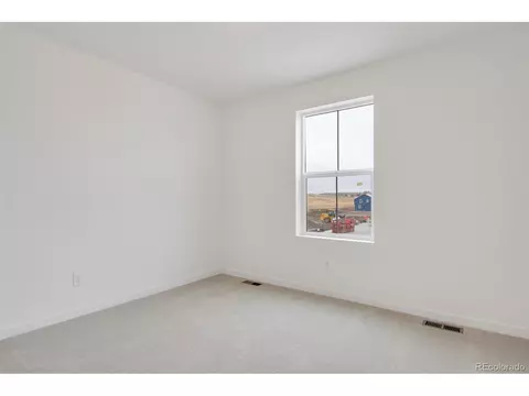 708 Yankee Boy Loop, Elizabeth, CO 80107 photo 14