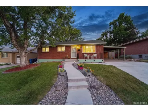 3242 W Farmdale Rd, Englewood, CO 80110