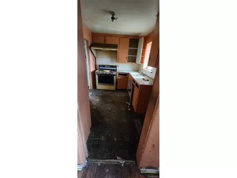 2950 N Steele St, Denver, CO 80205 photo 4