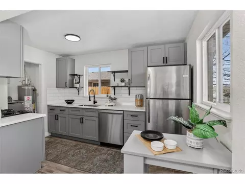 Kitchen - 5160 E 33rd Ave, Denver, CO 80207 photo 1 of 1
