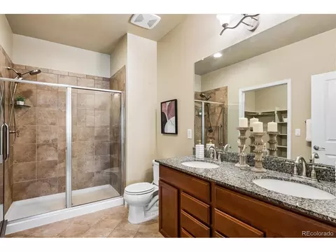 Bath - 19775 E Atlantic Dr #D, Aurora, CO 80013 photo 1 of 3