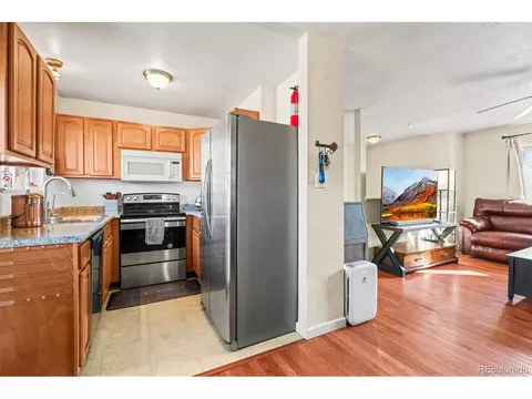221 Jackson Ave, Firestone, CO 80520 photo 5