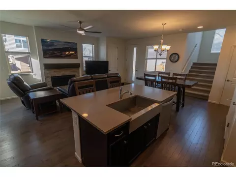 9314 E 58th Dr, Denver, CO 80238 photo 11
