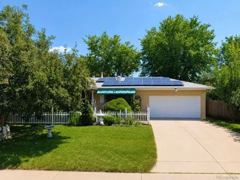 5014 Scranton Ct, Denver, CO 80239