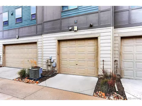 Exterior - 7968 E 54th Pl, Denver, CO 80238 photo 8 of 9