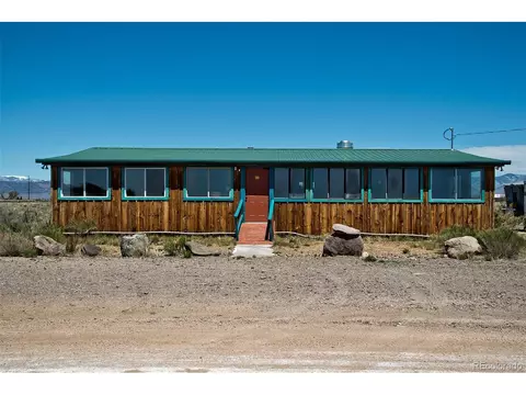 77 E 10th St, Moffat, CO 81143