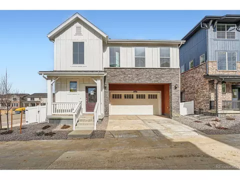 2056 S Haleyville Way, Aurora, CO 80018