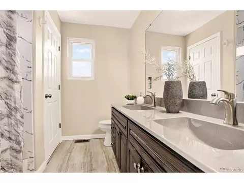 14402 E 48th Ave, Denver, CO 80239 photo 19