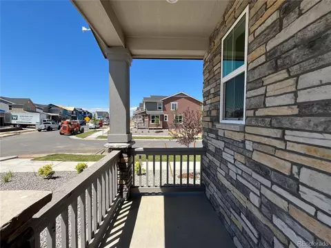 24473 E Adriatic Dr, Aurora, CO 80018 photo 2