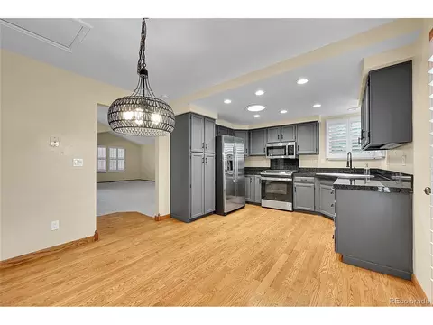 8785 W Quarto Cir, Littleton, CO 80128