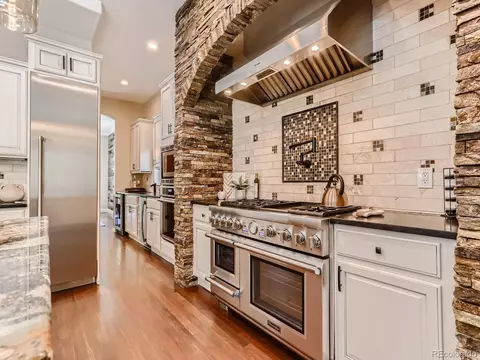 2291 Cherry St, Denver, CO 80207 photo 7