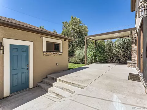 2291 Cherry St, Denver, CO 80207 photo 34