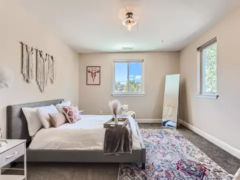 2291 Cherry St, Denver, CO 80207 photo 23