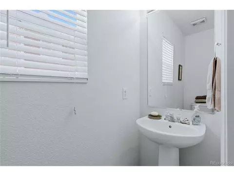 Bath - 21417 E 55th Pl, Denver, CO 80249 photo 1 of 3