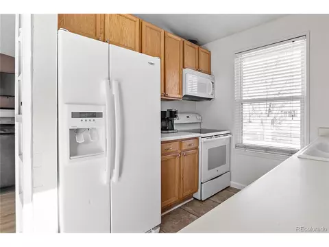 17560 E Temple Dr, Aurora, CO 80015 photo 12