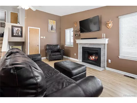 17560 E Temple Dr, Aurora, CO 80015 photo 5