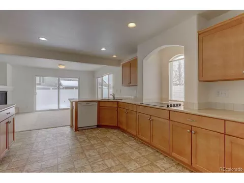 5188 N Ceylon Ct, Denver, CO 80249 photo 4