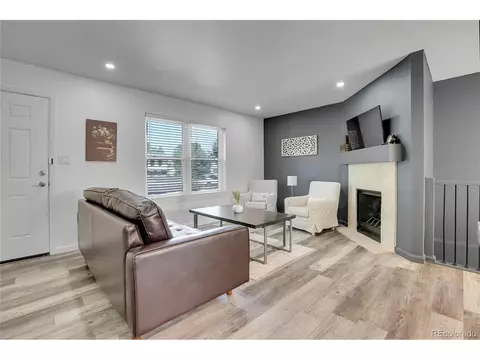 1810 E 98th Pl, Thornton, CO 80229 photo 4