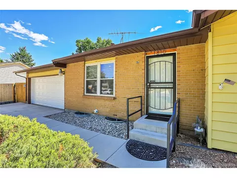 1810 E 98th Pl, Thornton, CO 80229
