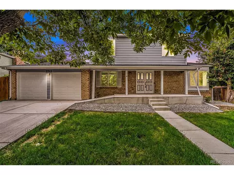 3711 S Walden Way, Aurora, CO 80013