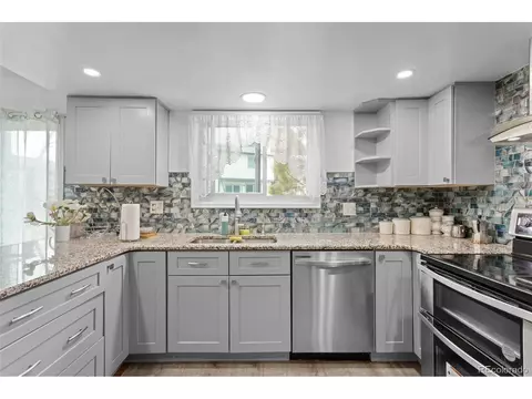 18982 E 46th Ave, Denver, CO 80249 photo 33