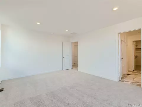 46533 Orchard Dr, Bennett, CO 80102 photo 16