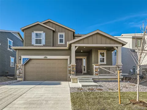 46533 Orchard Dr, Bennett, CO 80102