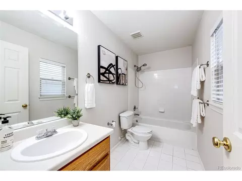 Bath - 16475 E Phillips Pl, Englewood, CO 80112 photo 1 of 3